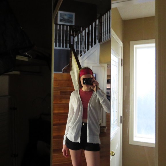 Cardigan - Picture 6 of 9